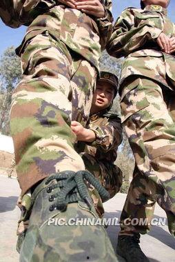 潇洒女兵视频,青春风采,军旅荣耀